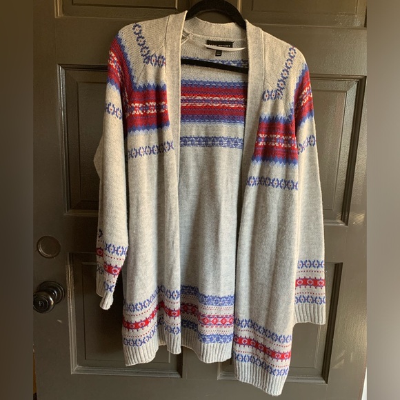 Lane Bryant  Gray W/Red & Blue Sweater, Size 10 - gently used - looks new - Picture 1 of 4